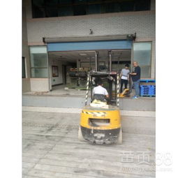 上海虹口曲陽路古北叉車吊車租賃服務 高效機械搬廠與設備移位解決方案